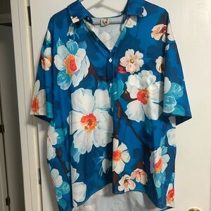 Men's Blue Floral Short-Sleeve Button-Down Shirt by